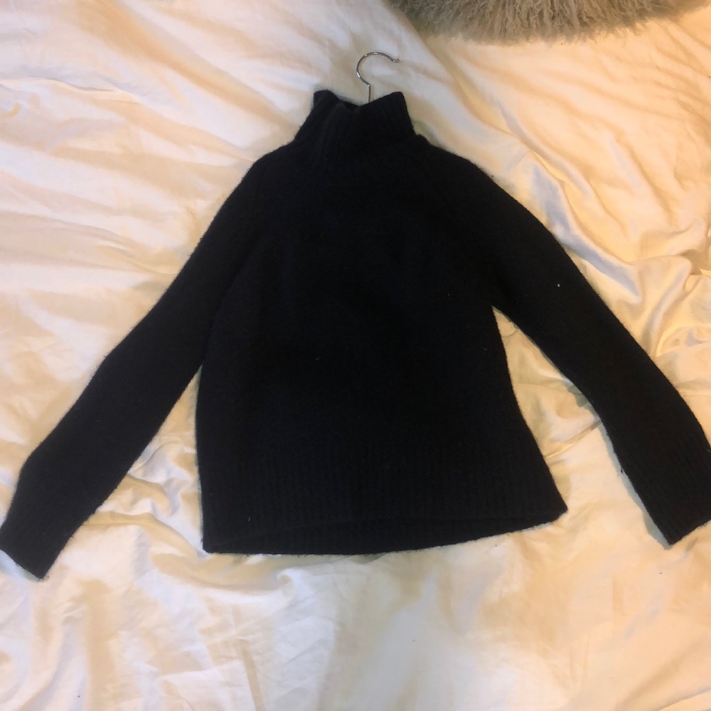 Wool navy turtleneck